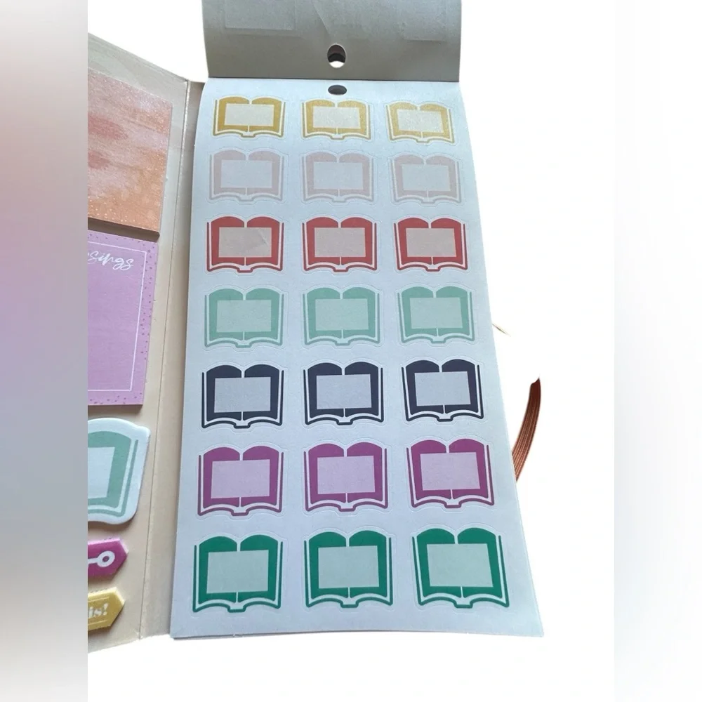 The Happy Planner Faith Warrior Accessory Book Folio